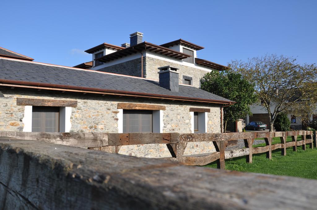Casa Pacho Apartamentos Rurales Луарка Екстериор снимка